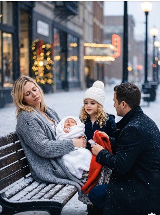 “Papa, kijk, waarom slapen die vrouw en haar kind op straat? De lippen van de baby zijn al blauw,” zei het kleine meisje tegen haar miljonairvader, en wat de miljonair vervolgens deed, schokte iedereen.