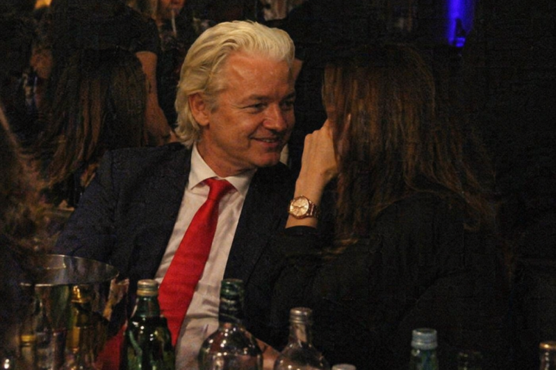 Schokkende Onthulling: Geert Wilders Gevangen in Nachtclub in Intieme Sfeer!